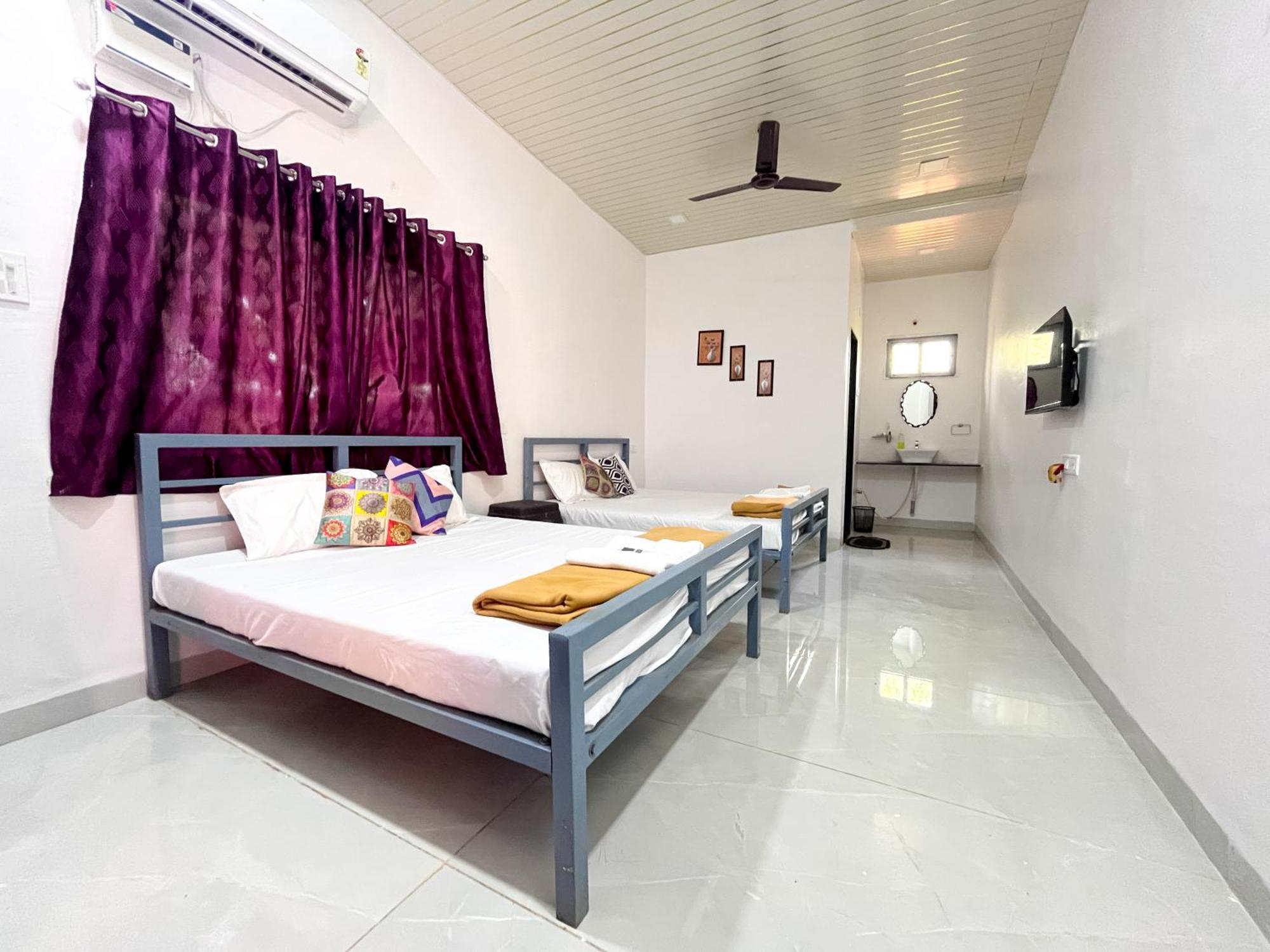 Karjat In Resort Kültér fotó