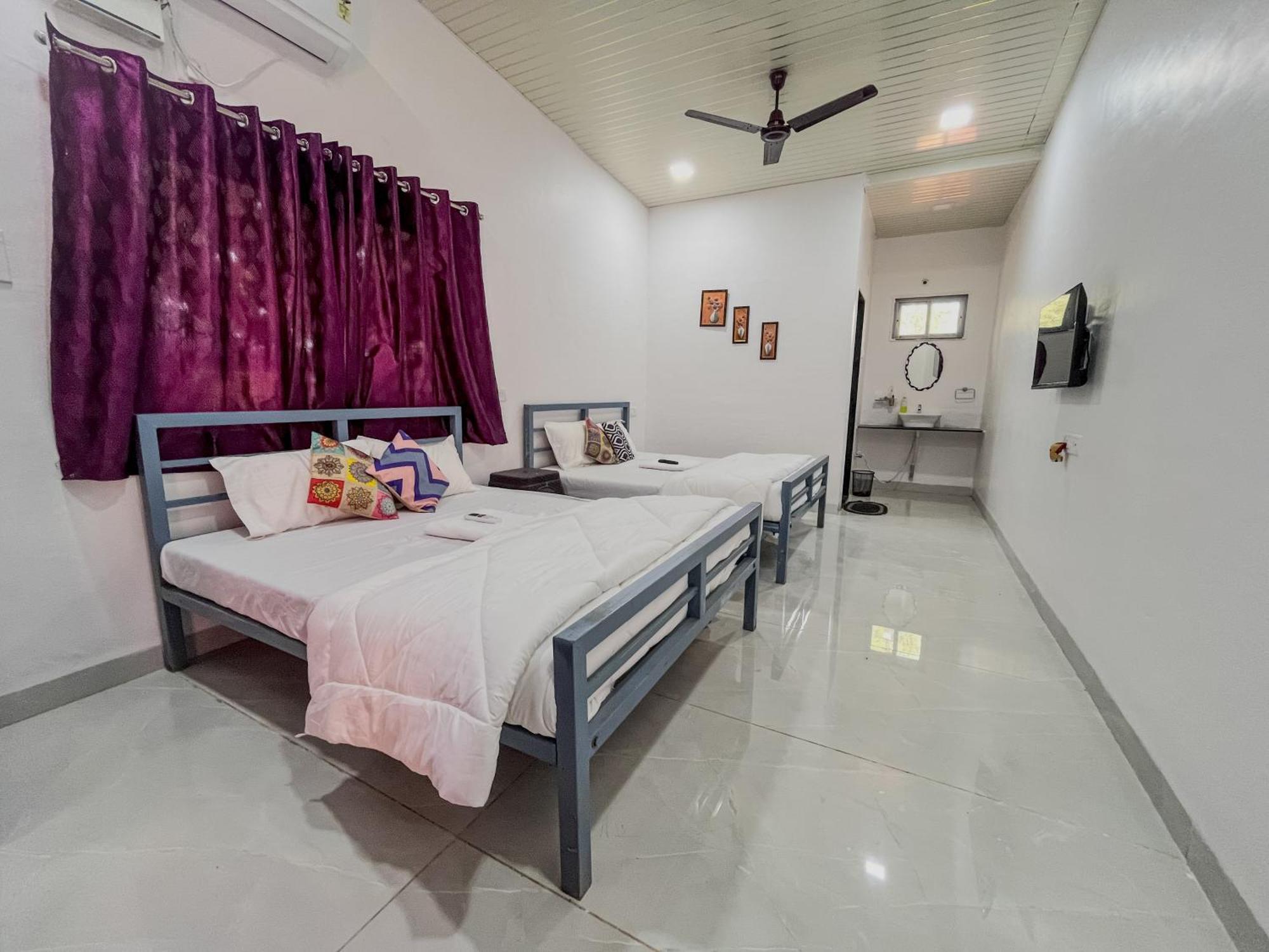 Karjat In Resort Kültér fotó