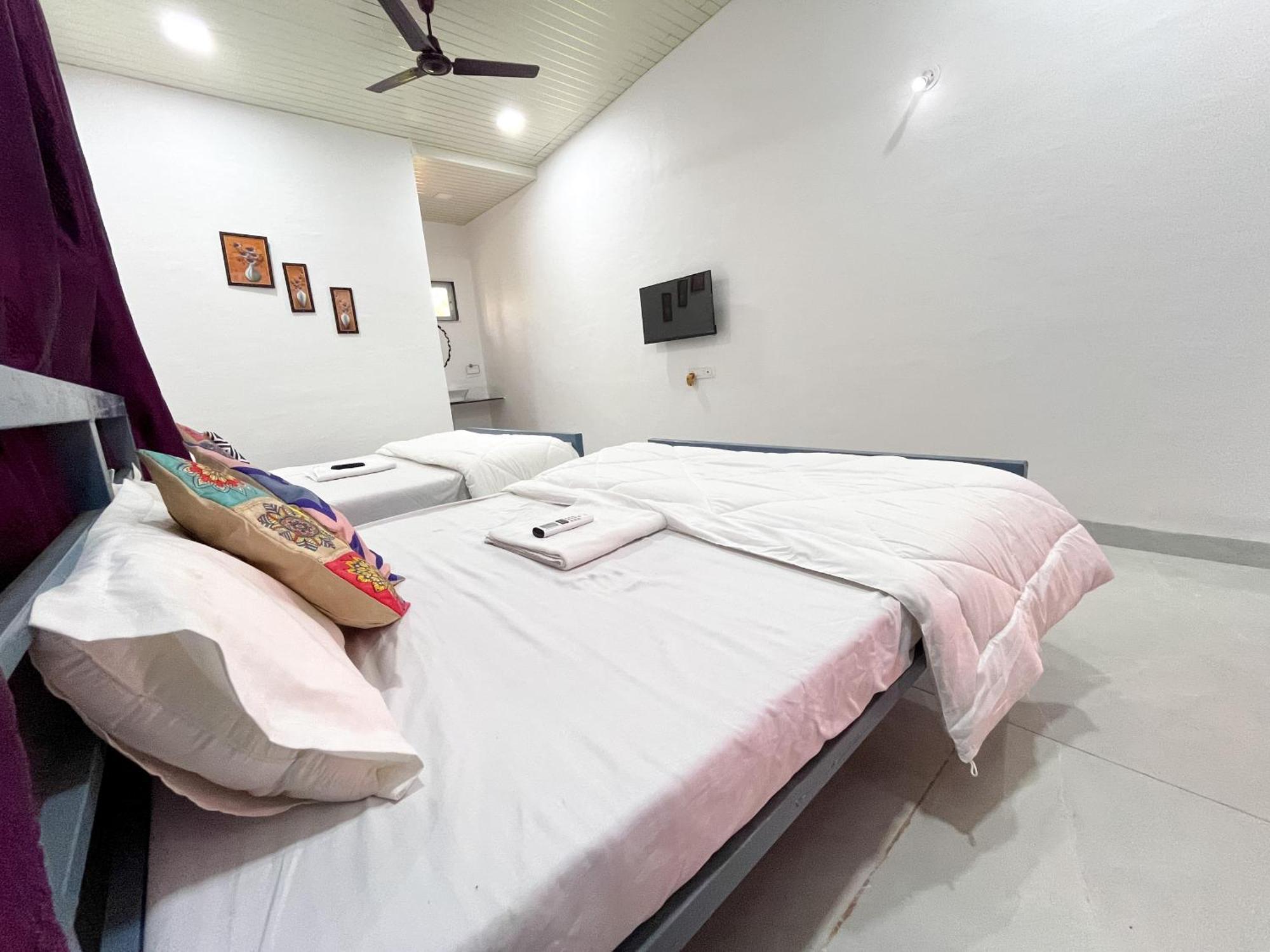 Karjat In Resort Kültér fotó
